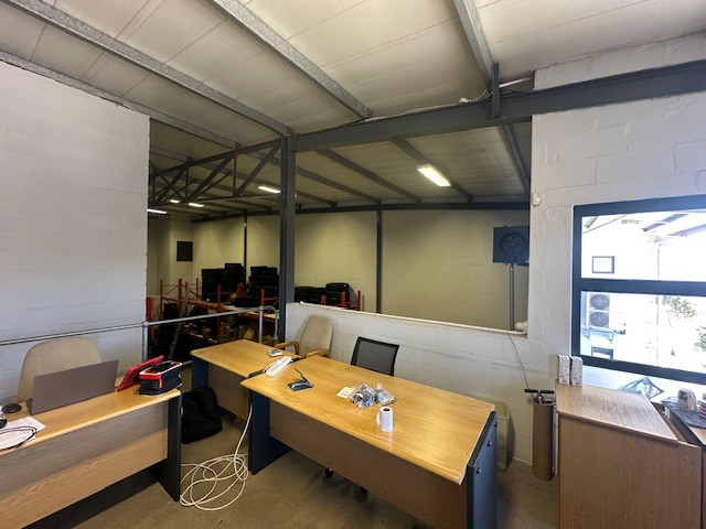 To Let commercial Property for Rent in Maitland Western Cape